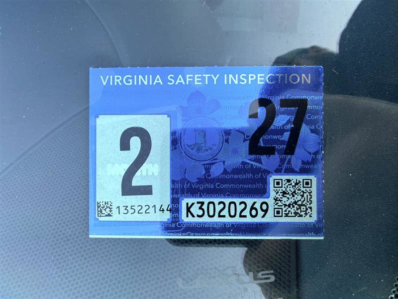 Used 2016 Lexus IS 200t w/ F Sport Package RWD image 39