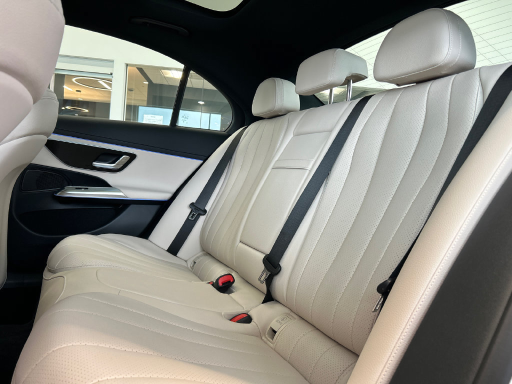 New 2027 Mercedes-Benz E 450 4MATIC Sedan image 25
