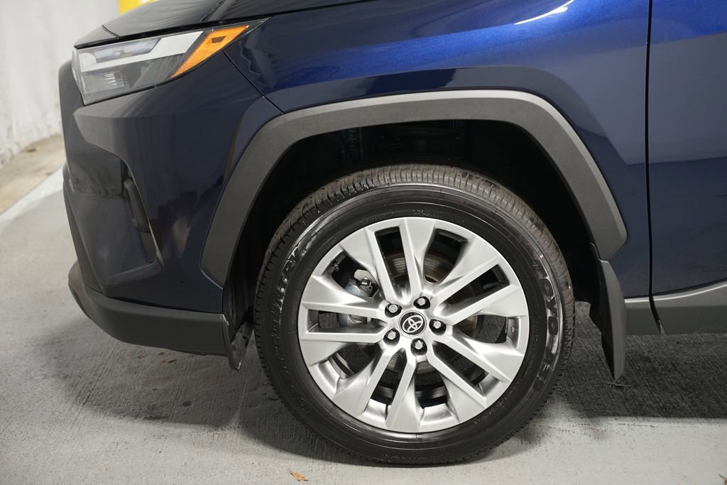 Certified 2024 Toyota RAV4 XLE Premium image 5