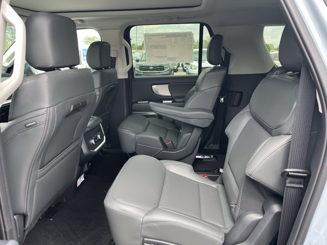 New 2026 Ford Expedition Max Active AWD/4WD image 5