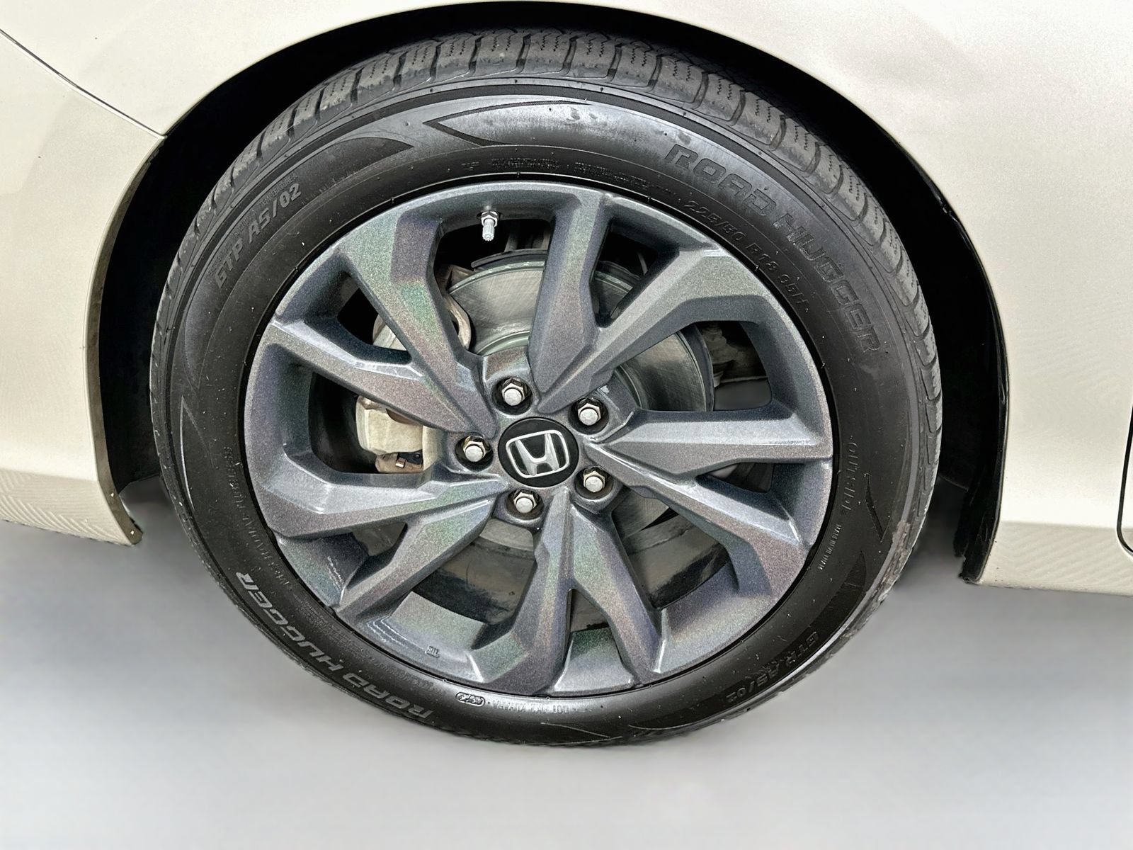 Used 2015 Honda Accord EX-L image 32