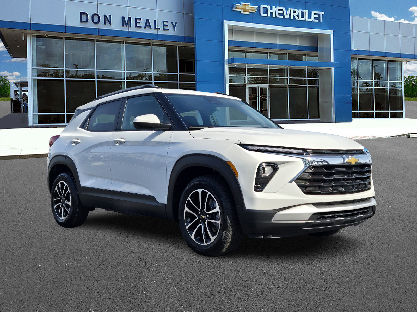 New 2026 Chevrolet TrailBlazer LT image 1