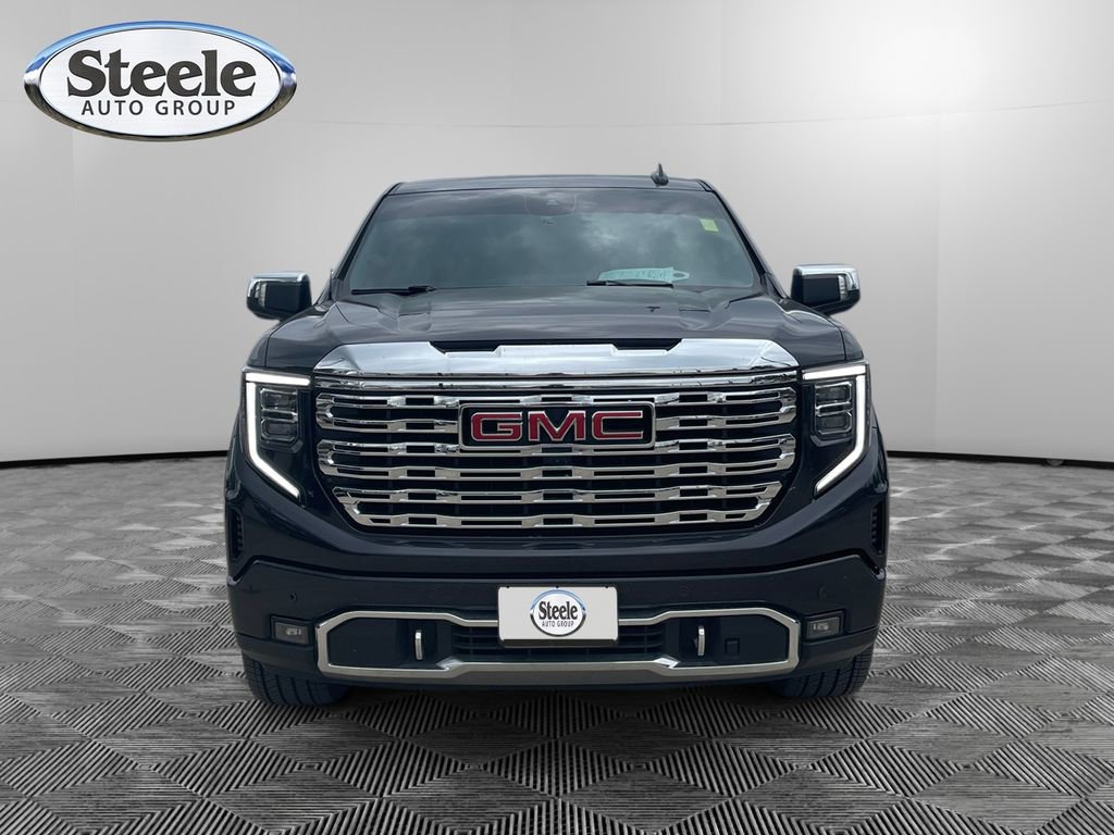 Certified 2022 GMC Sierra 1500 Denali w/ Denali Carbonpro Edition image 8