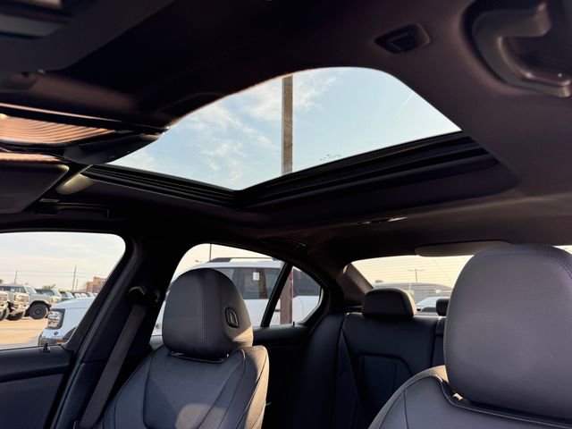 Used 2021 BMW 330i xDrive Sedan w/ M Sport Package image 29