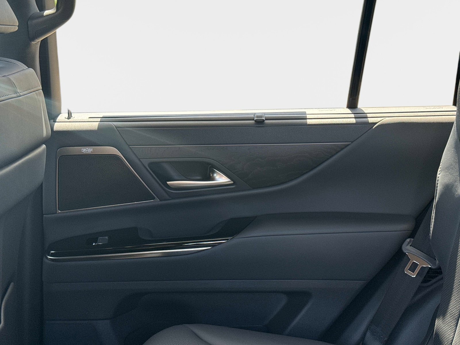 New 2026 Lexus LX 700h Overtrail AWD/4WD image 13