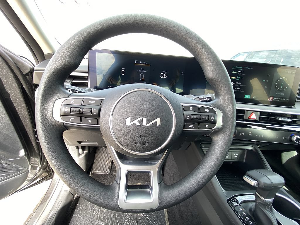 New 2026 Kia K5 LXS FWD image 16
