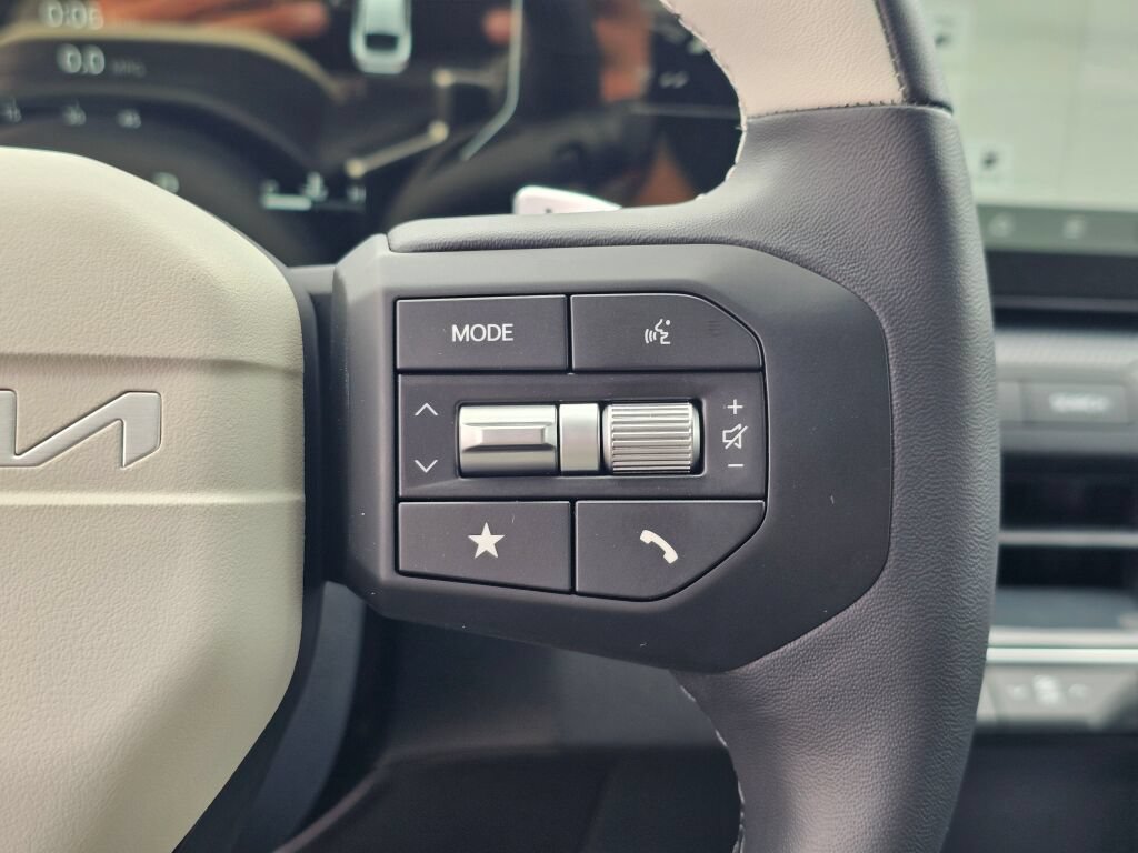 New 2026 Kia K4 GT-Line Turbo FWD image 36