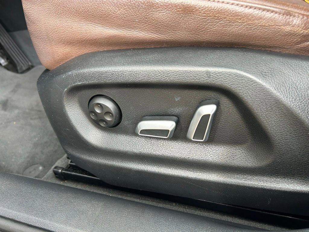 Used 2018 Audi Q3 2.0T Premium FWD image 17