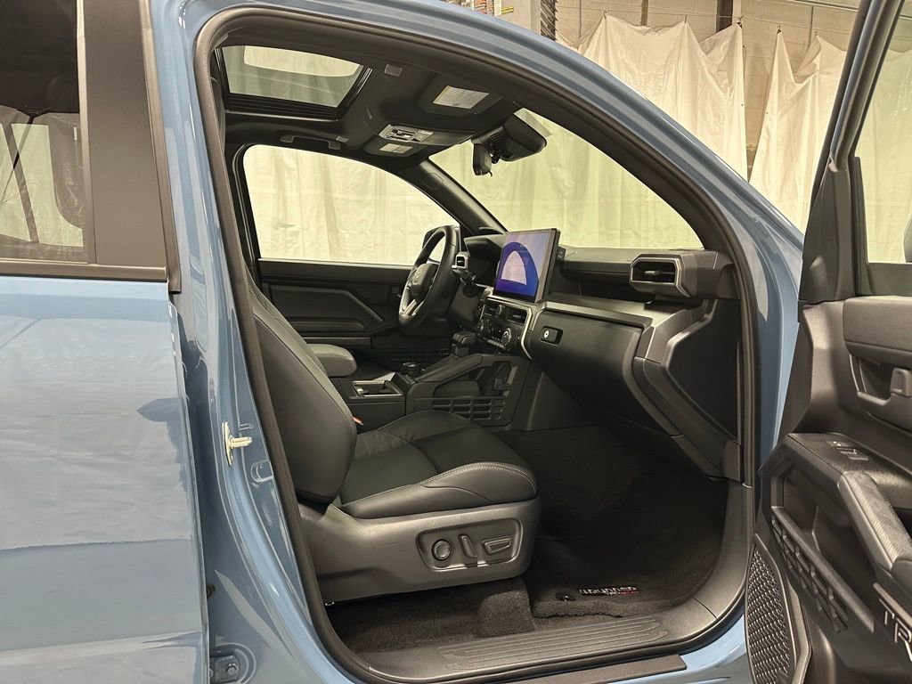 Used 2025 Toyota 4Runner TRD Sport Premium w/ Tow Technology Package image 57