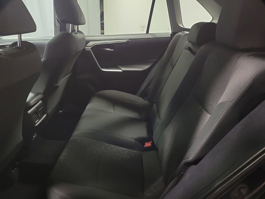 Used 2024 Toyota RAV4 XLE image 20