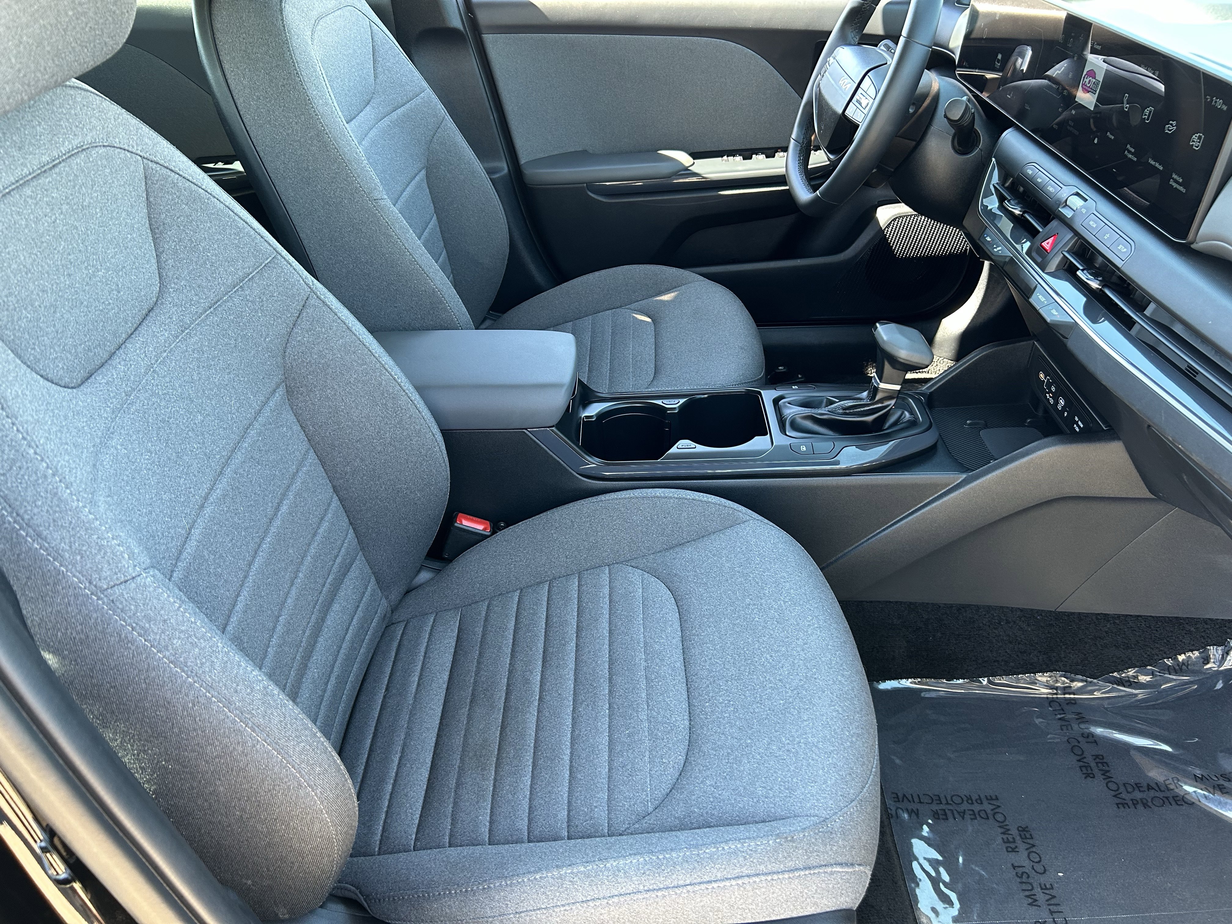 Certified 2025 Kia K4 EX FWD image 10