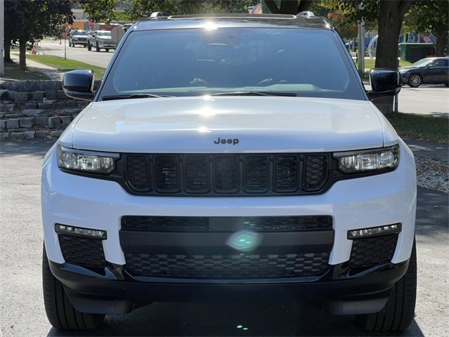New 2025 Jeep Grand Cherokee L Limited image 42