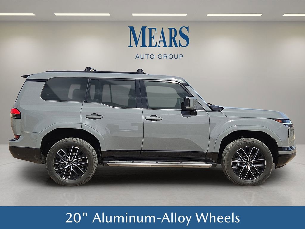 Used 2024 Lexus GX 550 w/ Accessory Package (Z1) AWD/4WD image 7