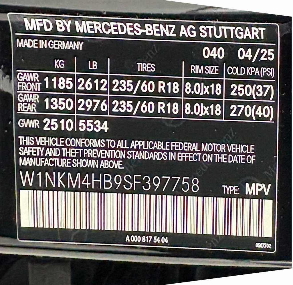 Certified 2025 Mercedes-Benz GLC 300 4MATIC image 34