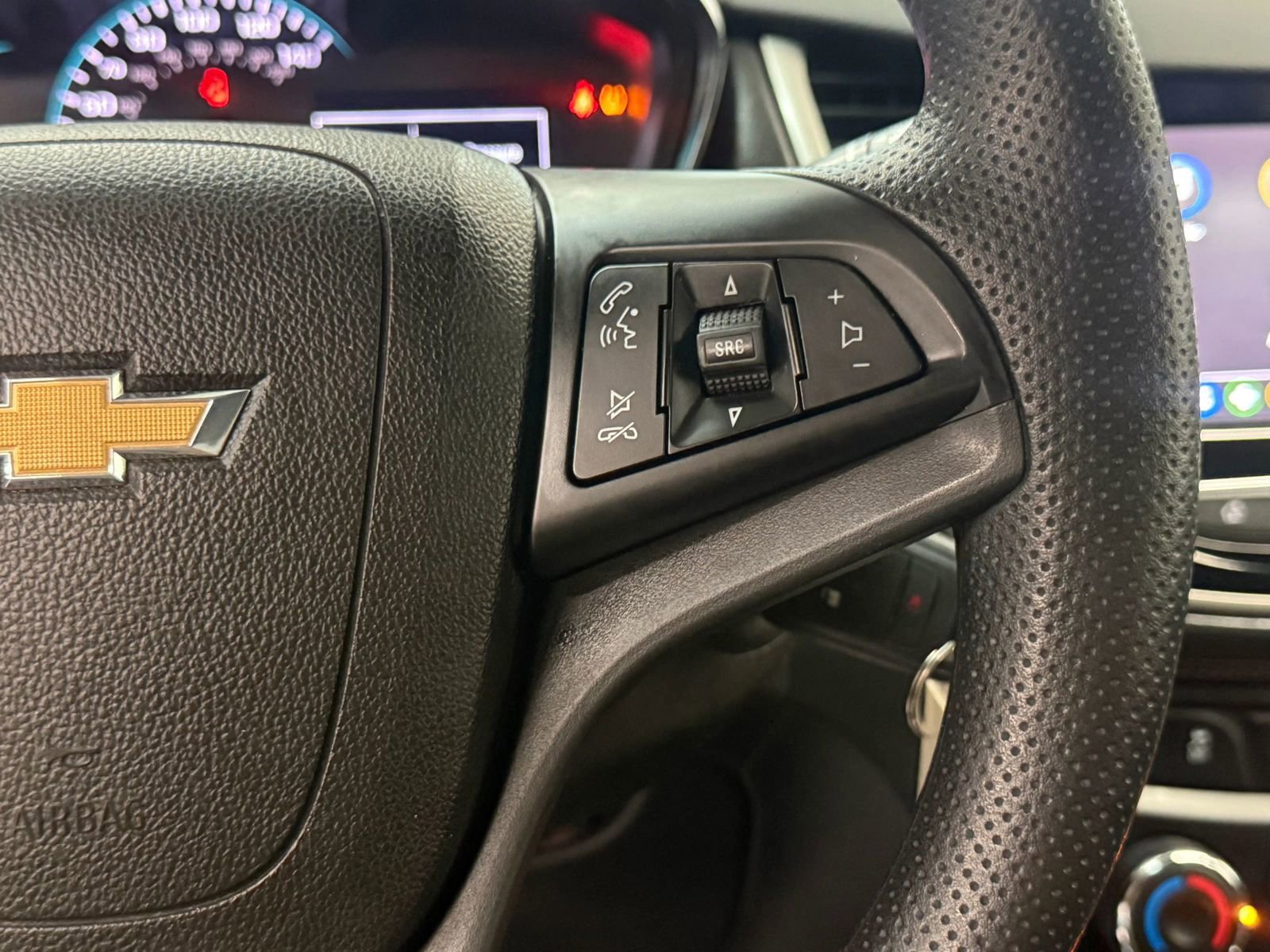 Used 2018 Chevrolet Trax LS image 26