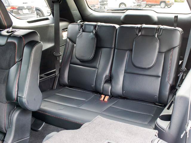 Certified 2025 Ford Explorer ST w/ Sun And Sound Package AWD/4WD image 17
