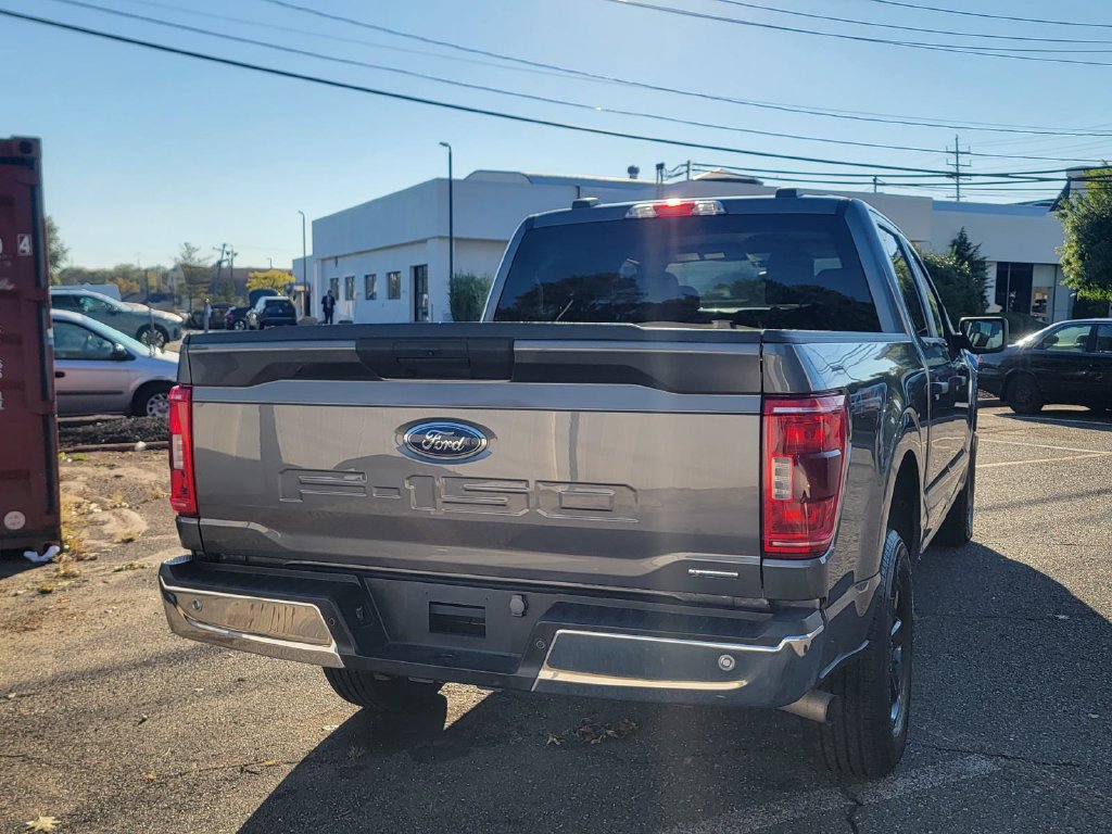 Used 2023 Ford F150 XLT AWD/4WD image 7