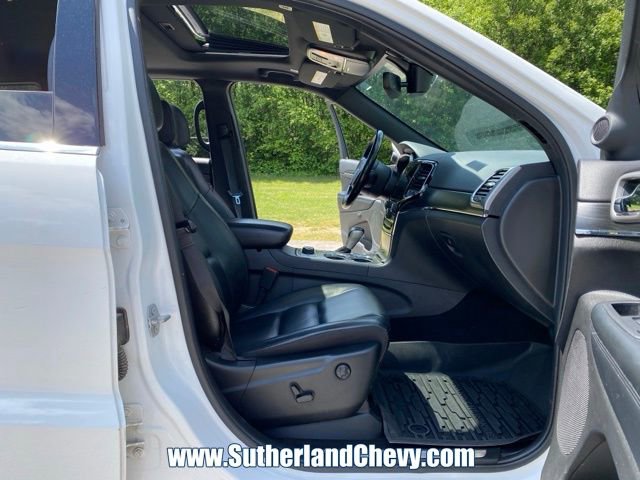 Used 2021 Jeep Grand Cherokee Limited AWD/4WD image 17