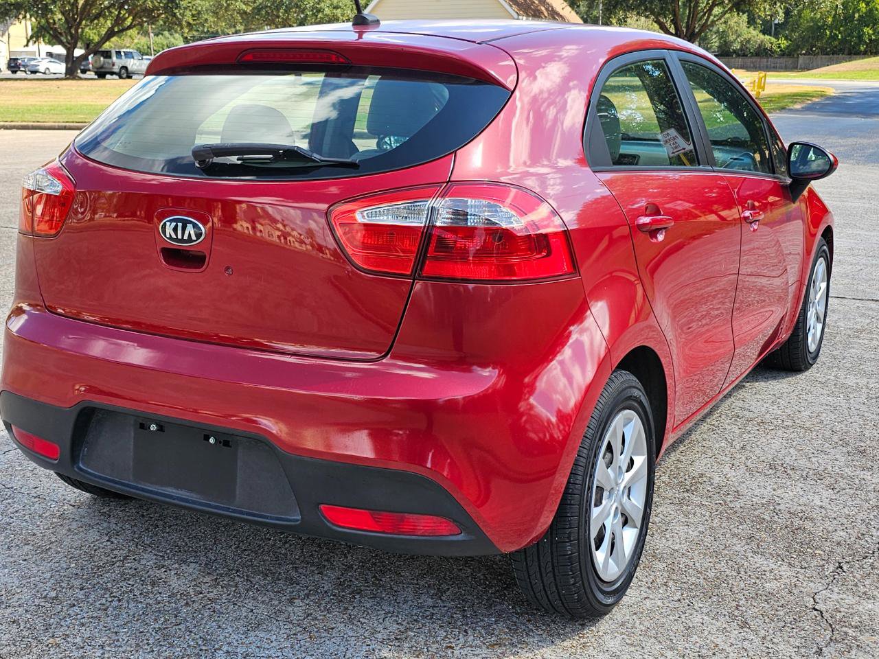Used 2013 Kia Rio LX image 14