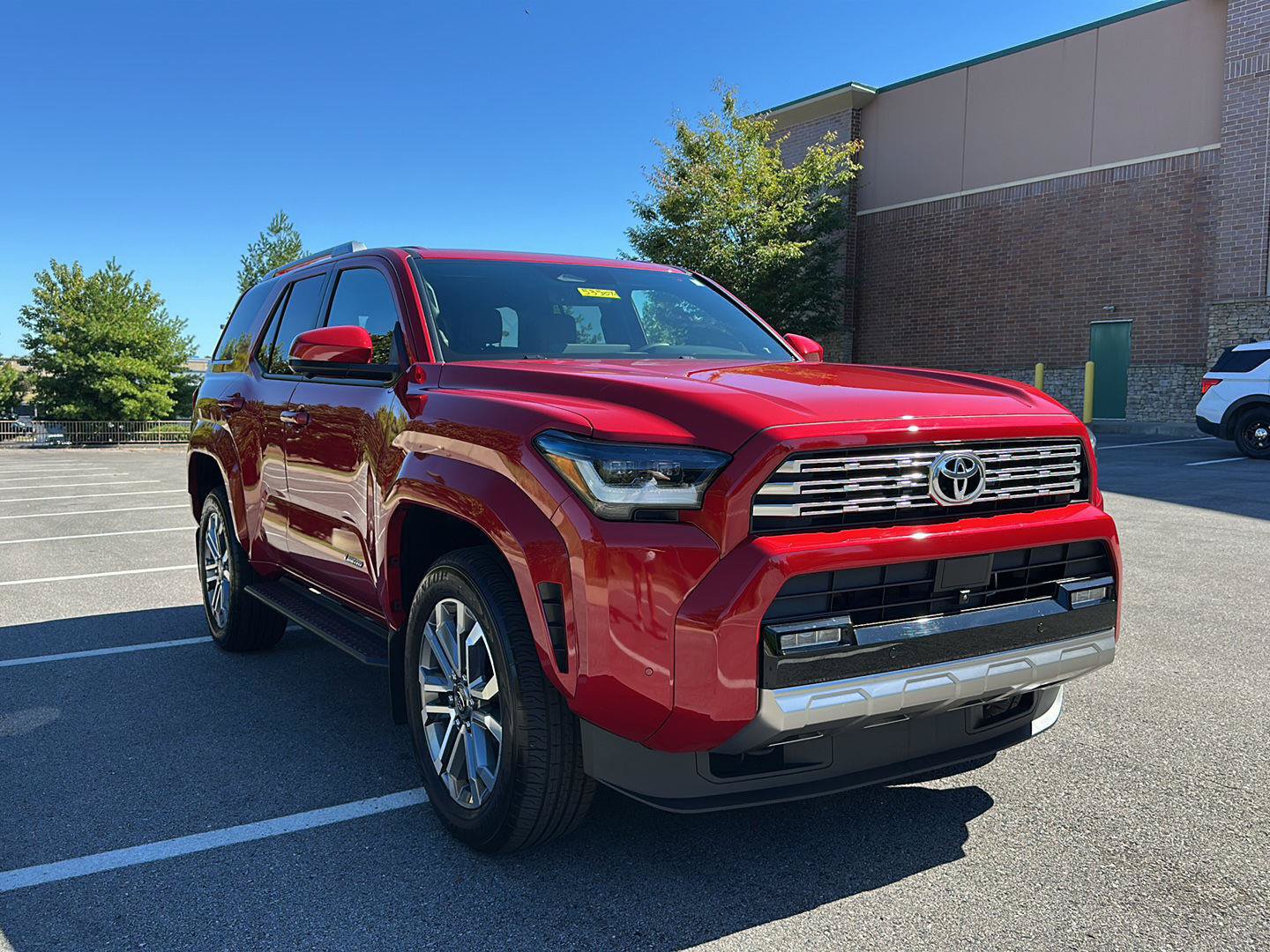 Used 2026 Toyota 4Runner Limited AWD/4WD image 7