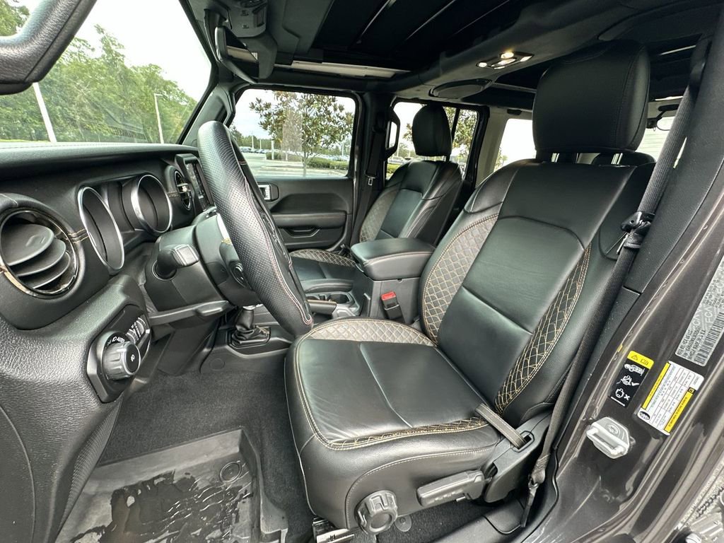 Used 2020 Jeep Wrangler Unlimited Sahara image 13