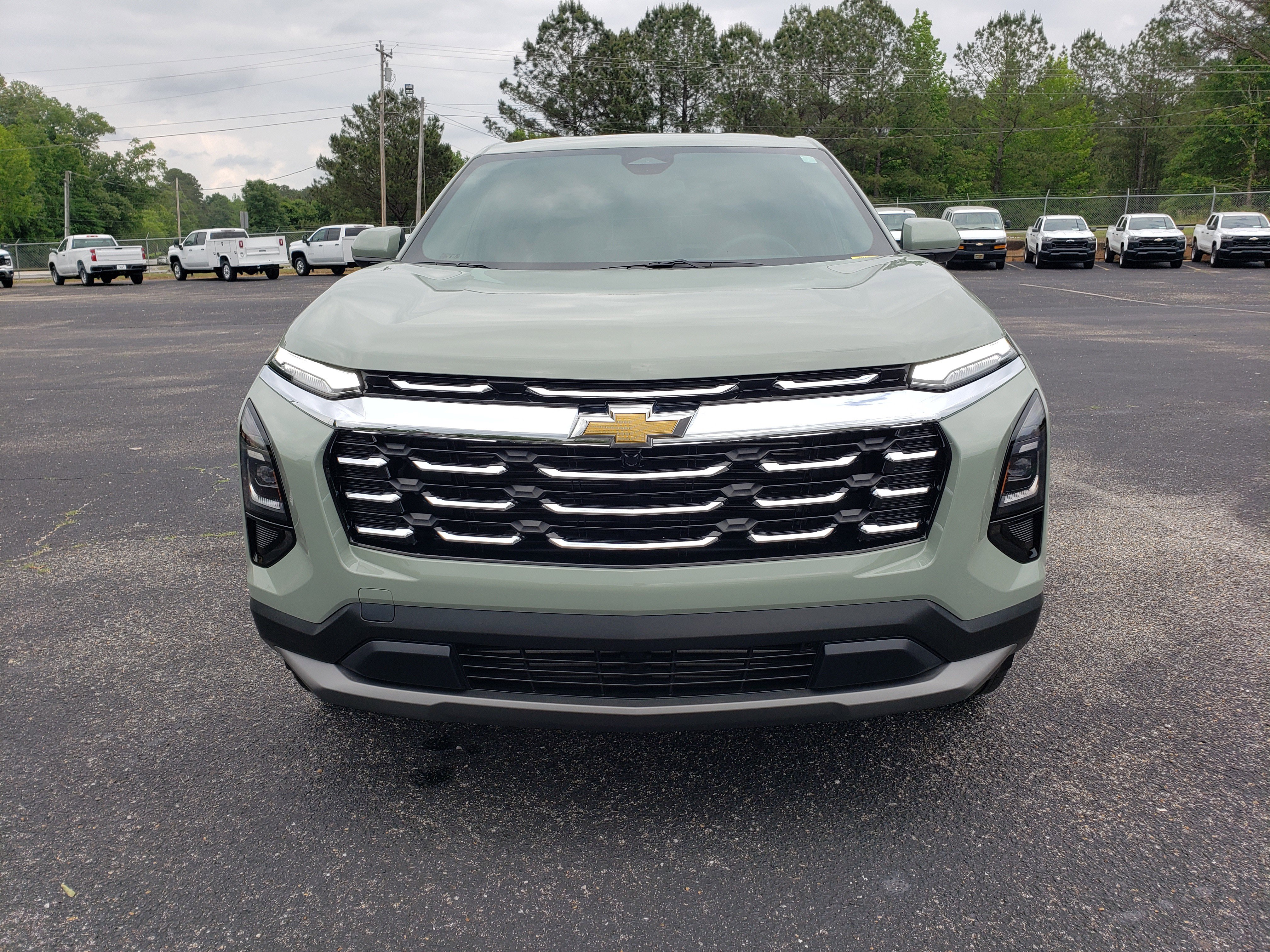 Used 2026 Chevrolet Equinox LT w/ Convenience Package II FWD image 7