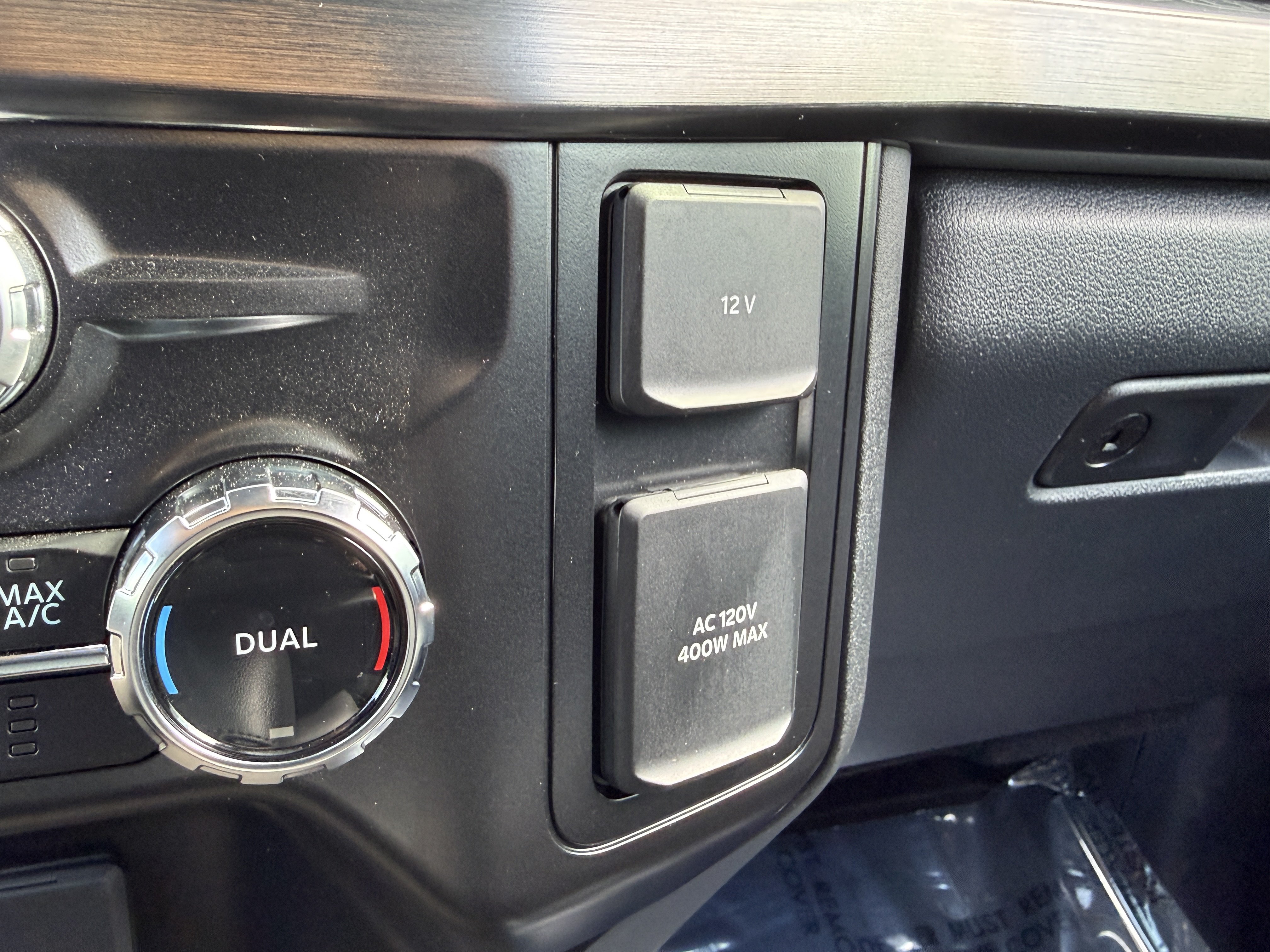 Used 2026 Ford F350 Lariat AWD/4WD image 48