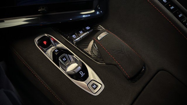 Used 2024 Chevrolet Corvette Z06 w/ Z07 Performance Package RWD image 8