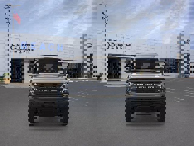 New 2025 Ford Bronco 4-Door image 6