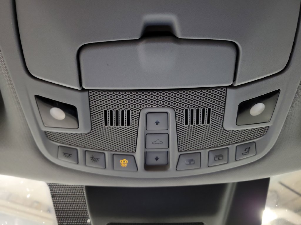 Used 2019 Lincoln Navigator Reserve AWD/4WD image 25