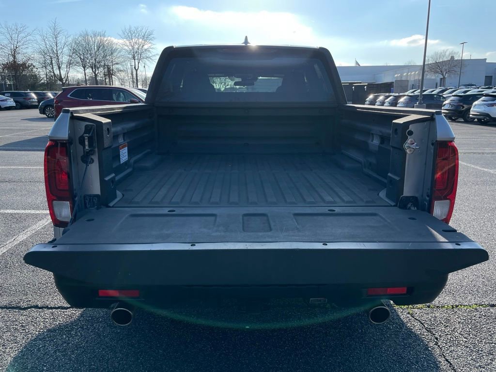 Certified 2025 Honda Ridgeline Sport+ image 41