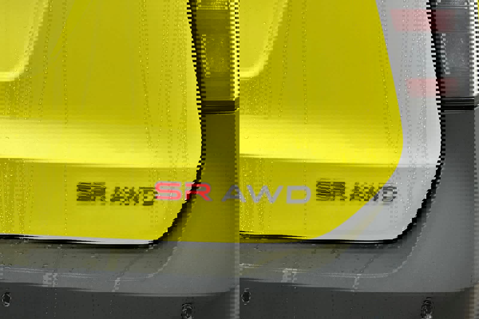 New 2026 Nissan Kicks SR image 25