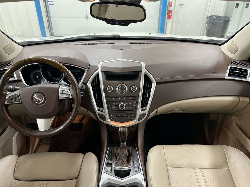 Used 2012 Cadillac SRX Luxury FWD image 10