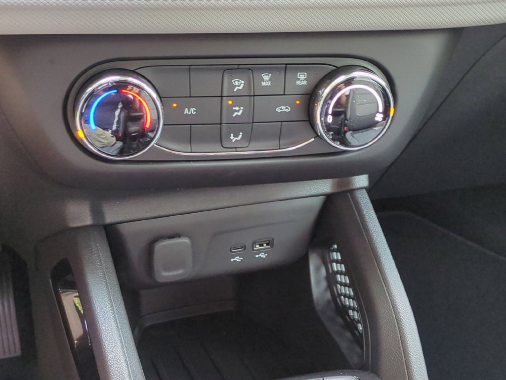 New 2026 Chevrolet TrailBlazer LS w/ LS Convenience Package FWD image 25