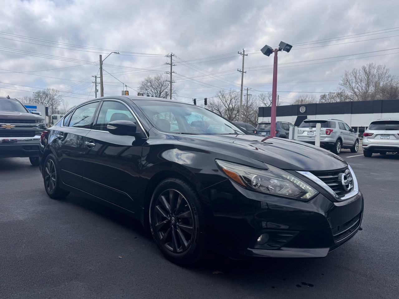Used 2016 Nissan Altima 2.5 SL w/ 2.5 Technology w/LED Package FWD image 7