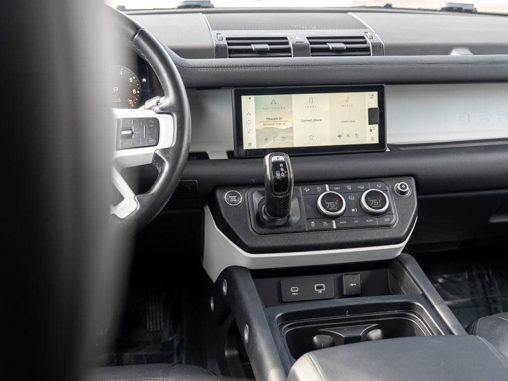 Certified 2024 Land Rover Defender 110 S image 20