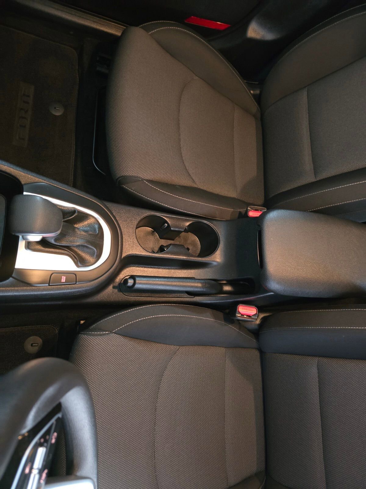 Used 2024 Kia Forte LXS w/ LXS Technology Package image 33