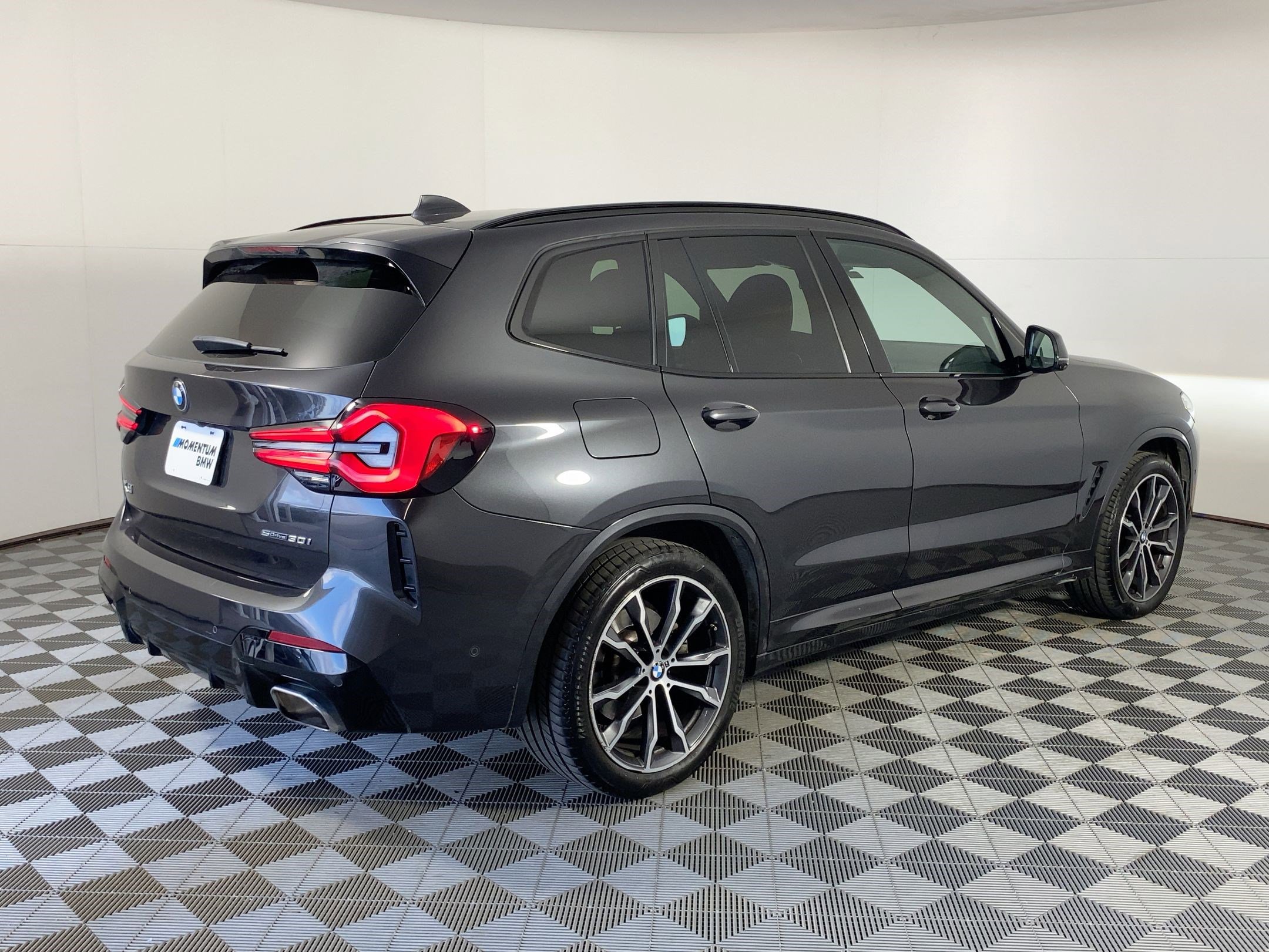 Certified 2024 BMW X3 sDrive30i w/ M Sport Package image 7