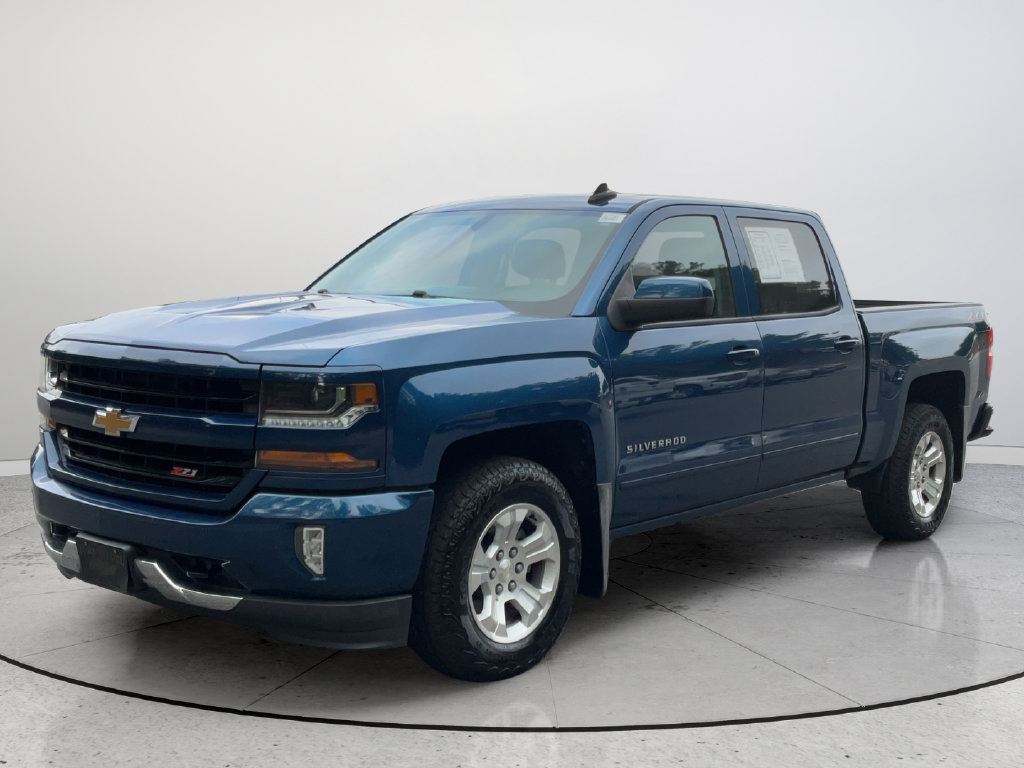 Used 2018 Chevrolet Silverado 1500 LT w/ All Star Edition AWD/4WD image 4
