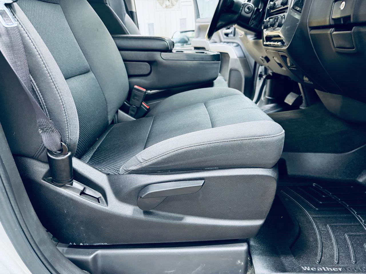 Used 2016 Chevrolet Silverado 1500 LT w/ All Star Edition image 37