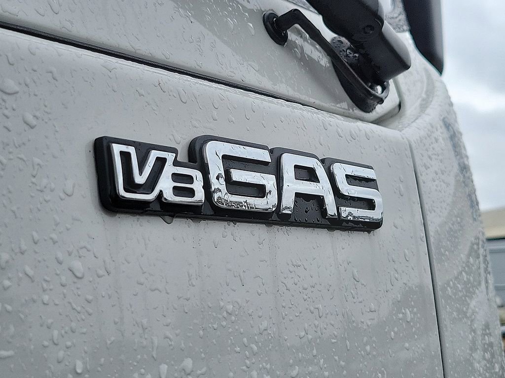 New 2025 Chevrolet Low Cab Forward 5500XG image 17