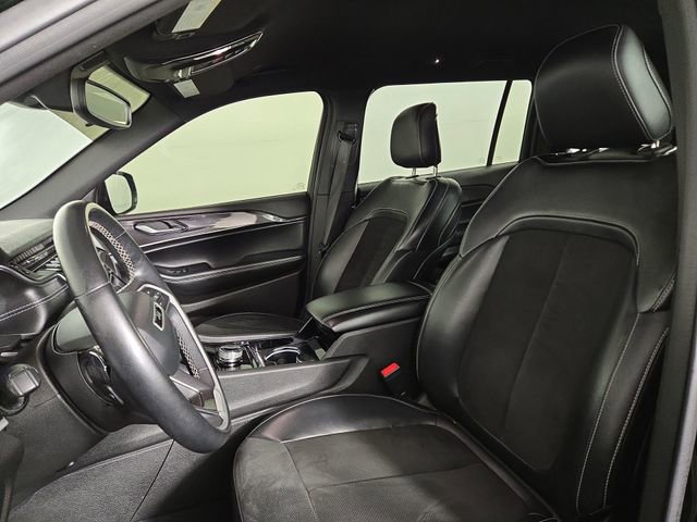 Used 2022 Jeep Grand Cherokee L Laredo image 13