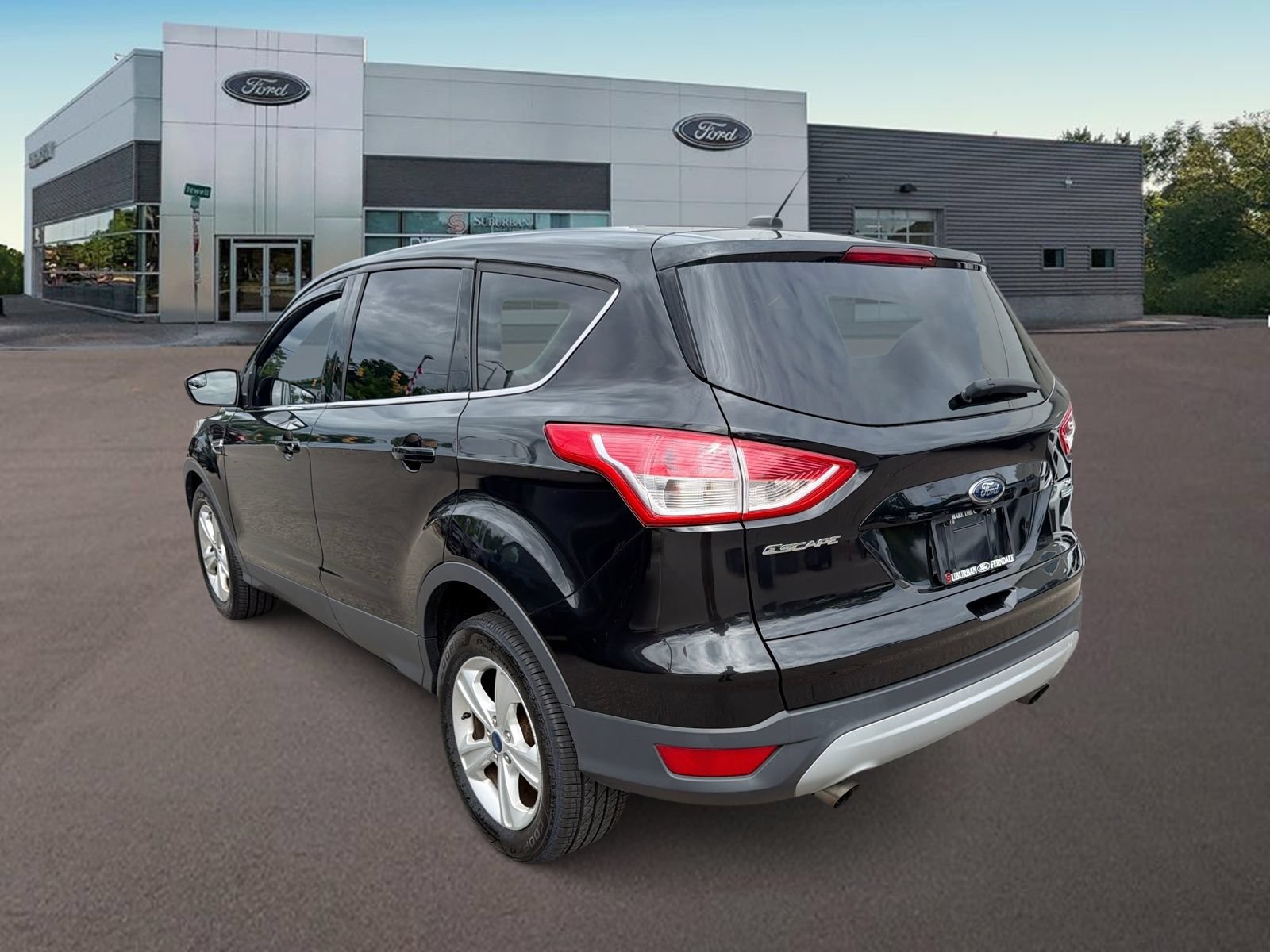 Used 2015 Ford Escape SE FWD image 8