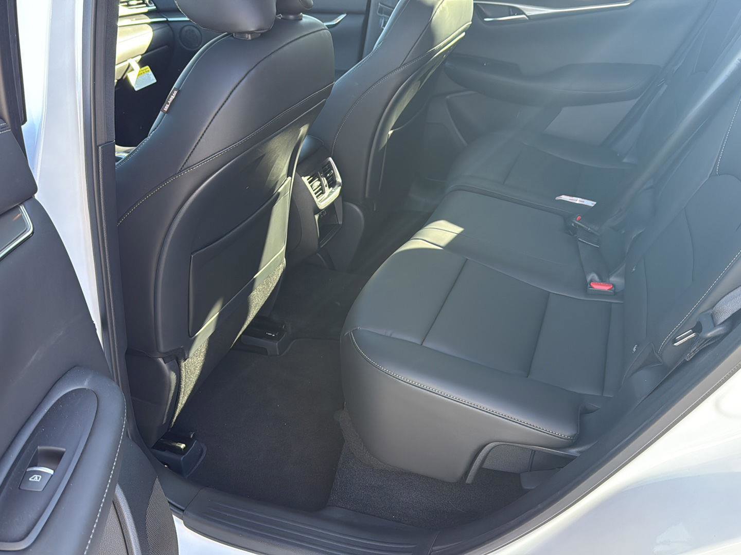 Used 2025 INFINITI QX50 Pure image 7