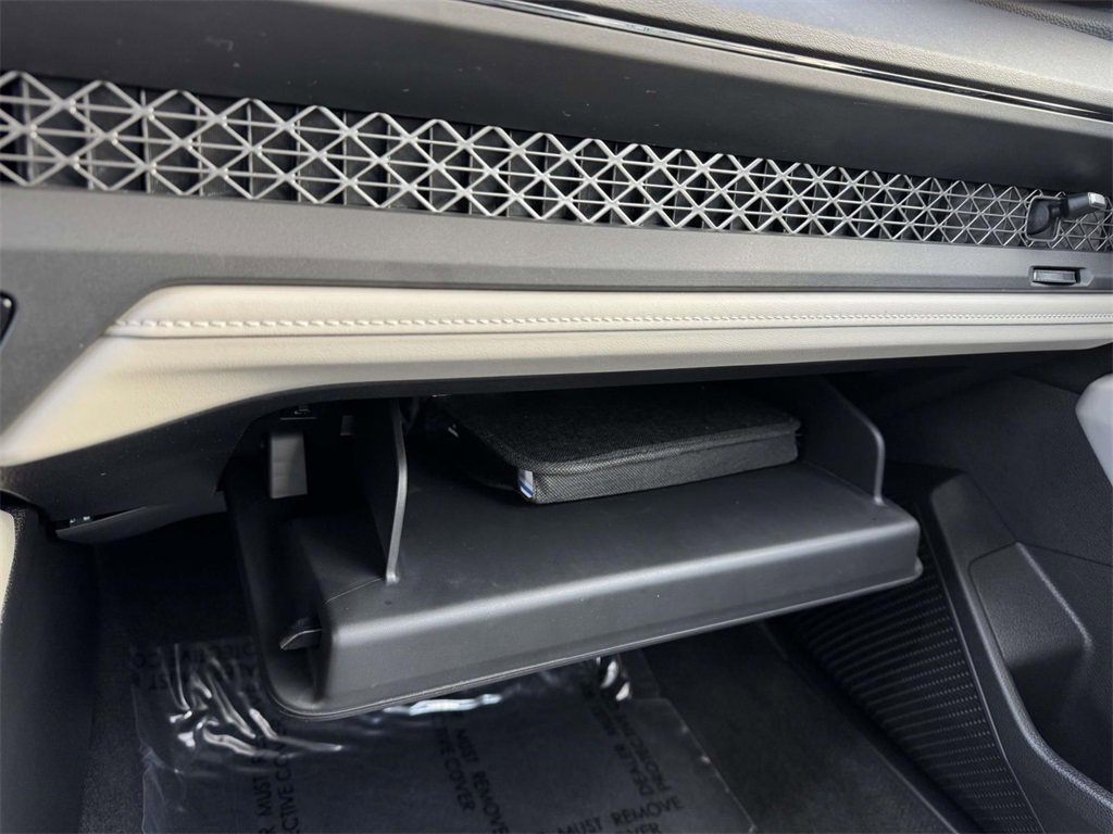 Certified 2023 Honda Accord EX image 32