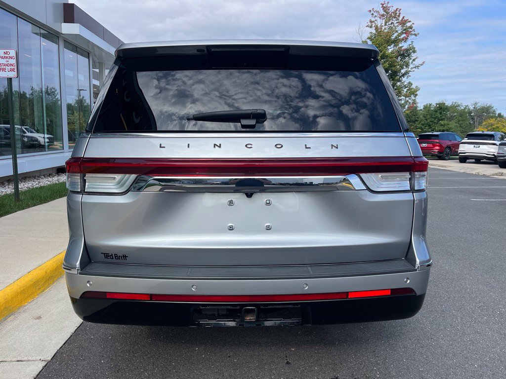 Certified 2023 Lincoln Navigator L Black Label AWD/4WD image 8
