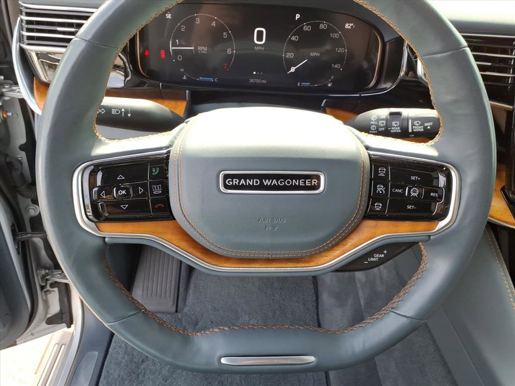 Used 2022 Jeep Grand Wagoneer Series II w/ Convenience Group III image 20