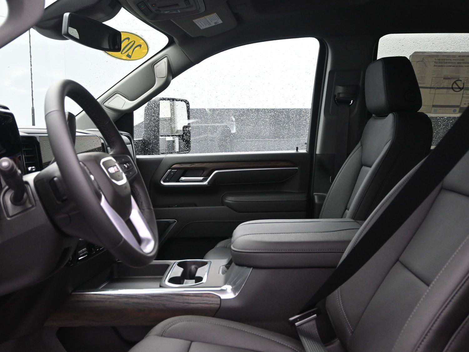 New 2026 GMC Sierra 2500 SLT w/ SLT Premium Package image 26