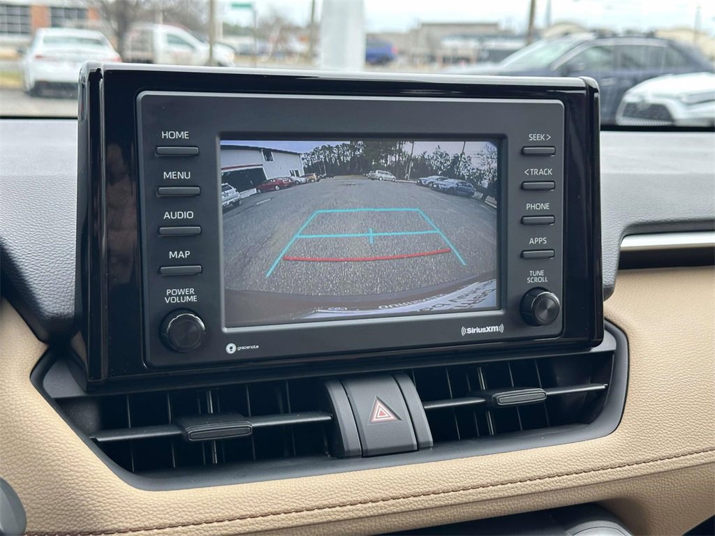 Certified 2021 Toyota RAV4 LE image 4