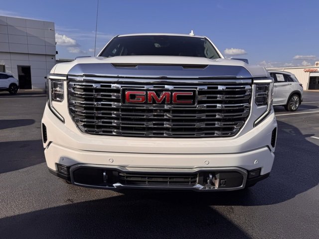 Used 2022 GMC Sierra 1500 Denali w/ Denali Reserve Package image 8